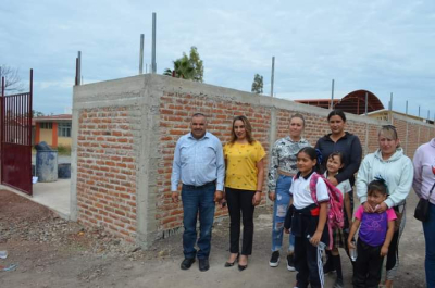 Inauguración de la barda perimetral en la escuela primaria Sor Juana Inés de la Cruz
