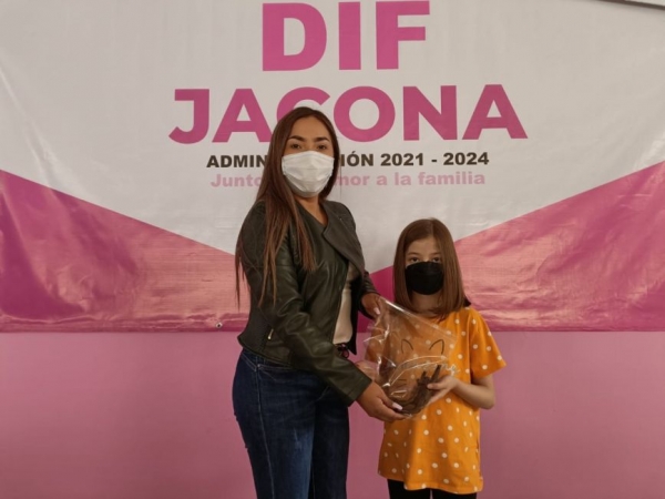 Continúa Campaña de Pelucas Oncológicas *En el Sistema DIF Jacona